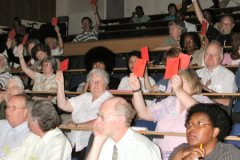 Voting-at-CM-AGM-2006